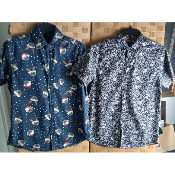 2 Rugby University Men's Shirt's Button Size S/M Santa Dogs/Skull Flag Prints. - Picture 1 of 15